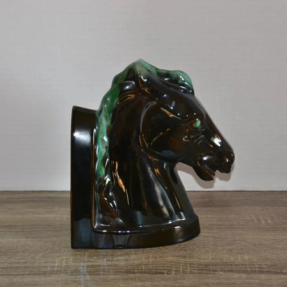 Vtg Blue Mountain Pottery Drip Glaze  Horse Head Bookend - Picture 1 of 5